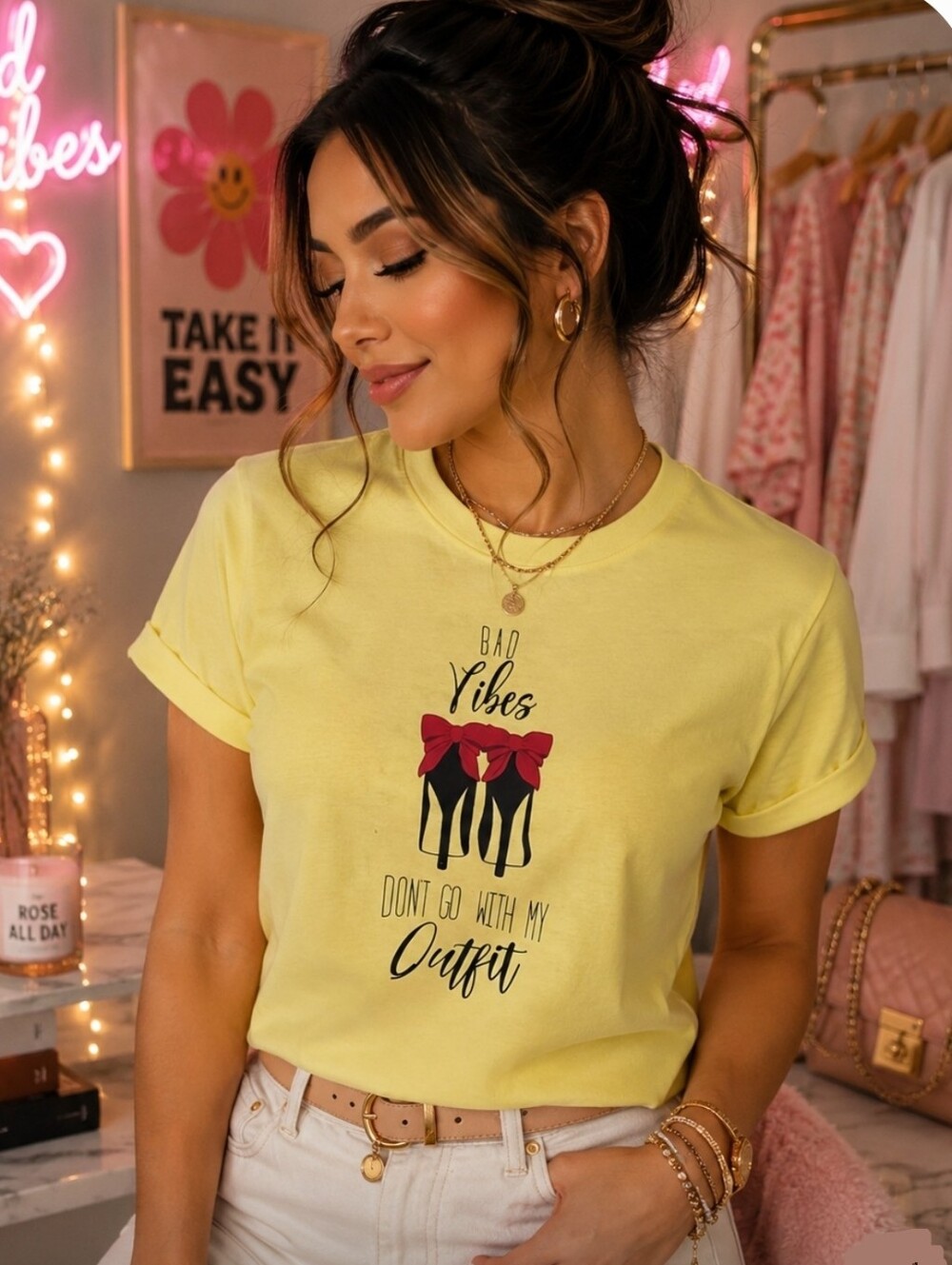 Bad vibes don't go with my outfit t-shirt